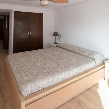 Pq Nogalera 公寓 *